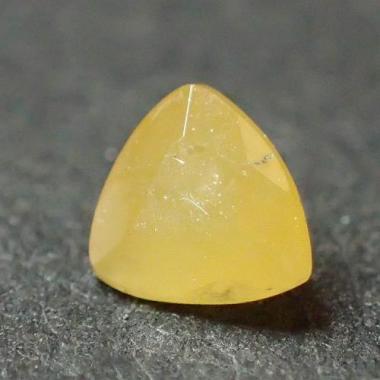 天然シンプソナイト